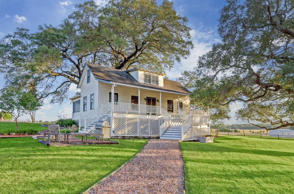 Texas Ranch with Old World Charm in Fort Worth